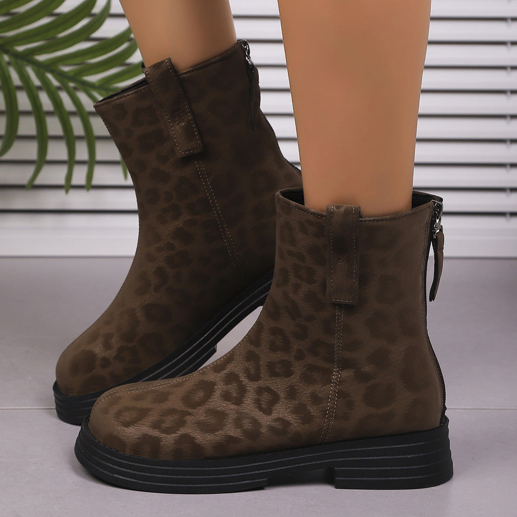 Graceful Orthopedic Boots for Modern Look