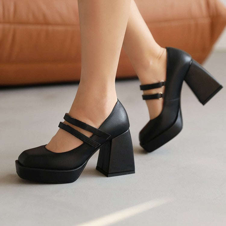 Chic Orthopedic Sandals with Unique Design