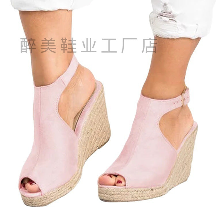 Graceful Orthopedic Sandals for Modern Look