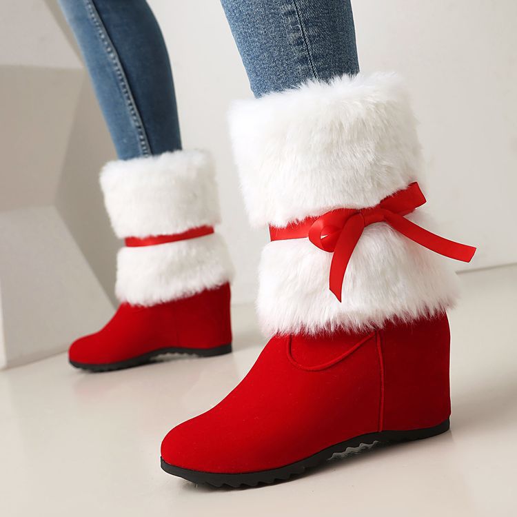 Chic Orthopedic Boots with Unique Design