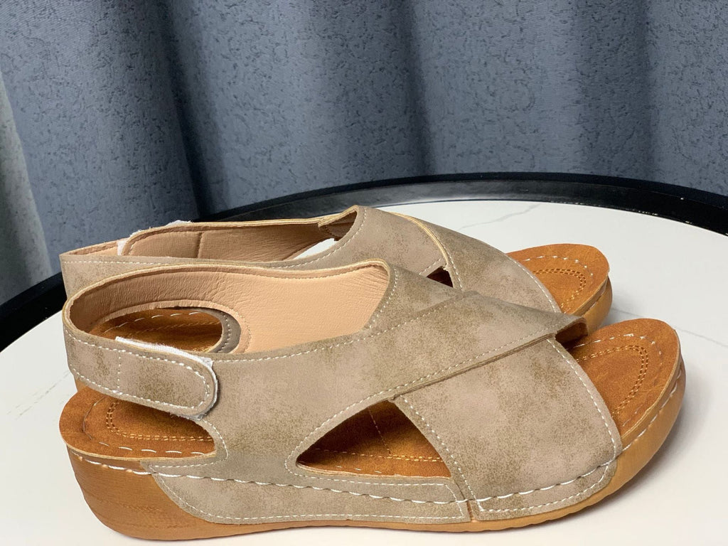 Chic Orthopedic Sandals with Unique Design