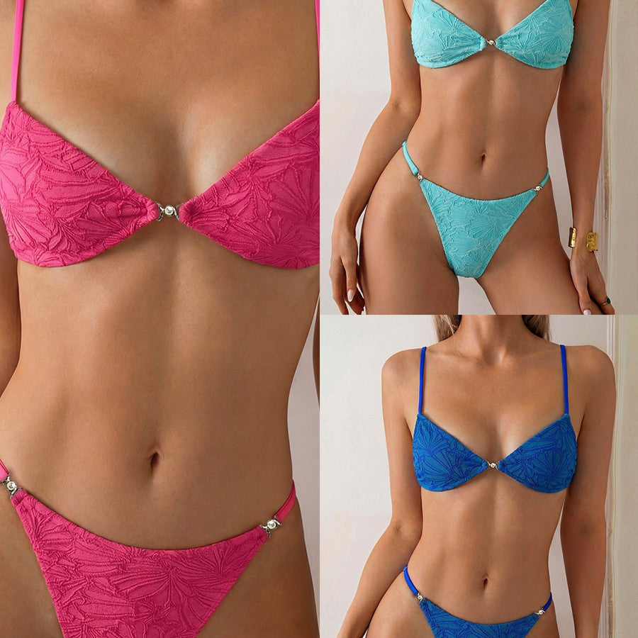 Beautifully Finished Bikini in a Timeless Design
