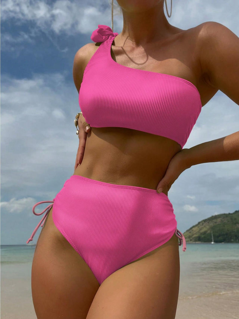 Beautifully Crafted Bikini in a Classic Style