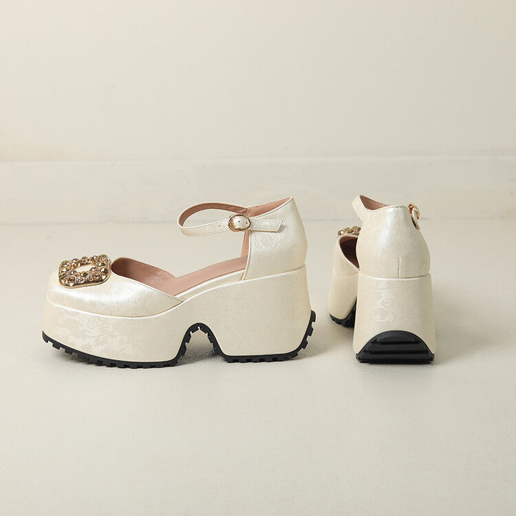 Beautifully Crafted Orthopedic Sandals