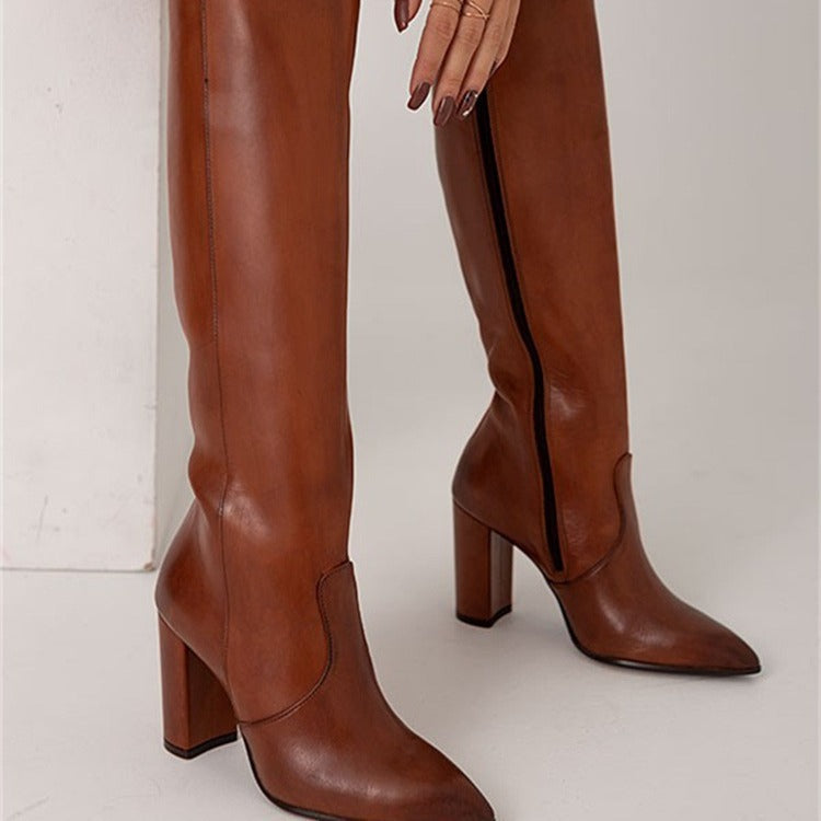 Graceful Orthopedic Boots for Modern Look