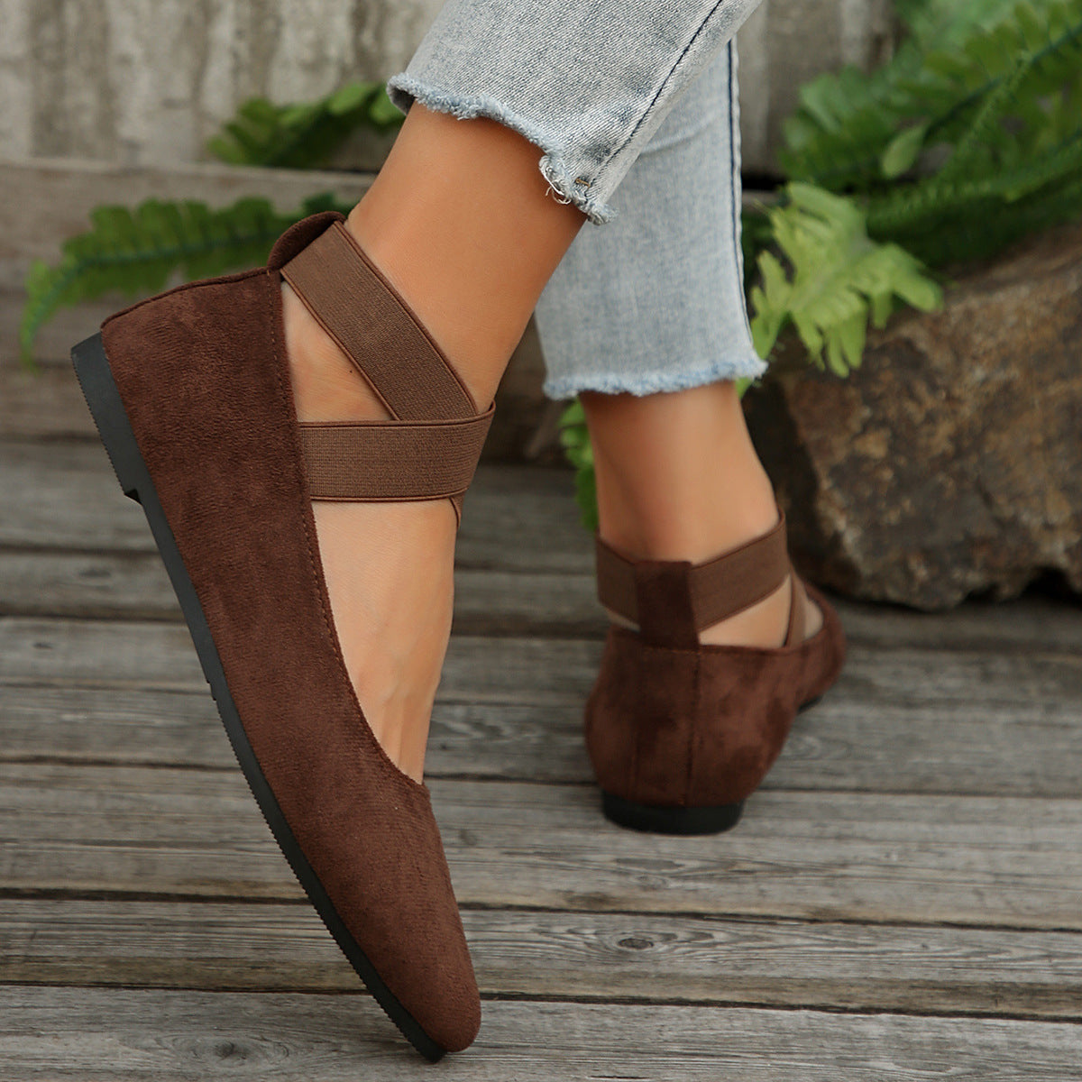 Chic Orthopedic Shoes with Unique Design