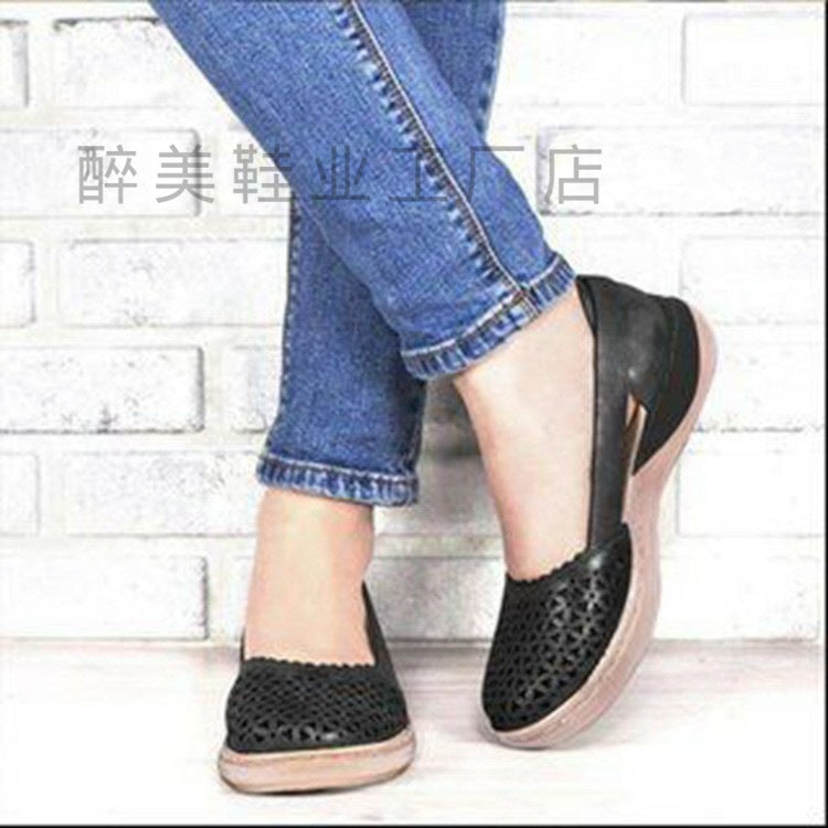 Chic Orthopedic Sandals with Unique Design