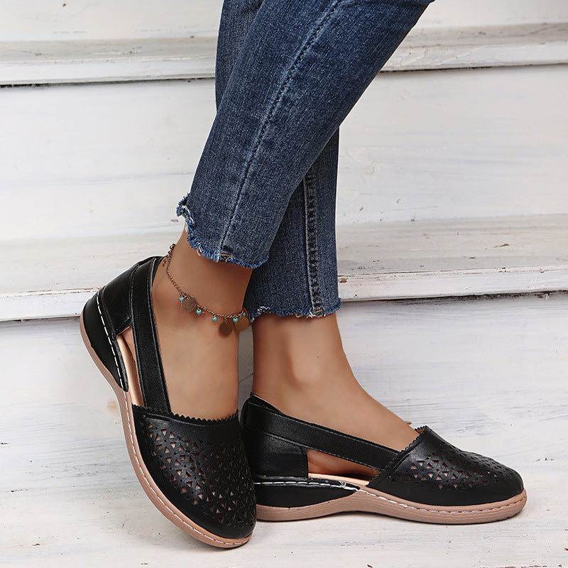 Graceful Orthopedic Sandals for Modern Look