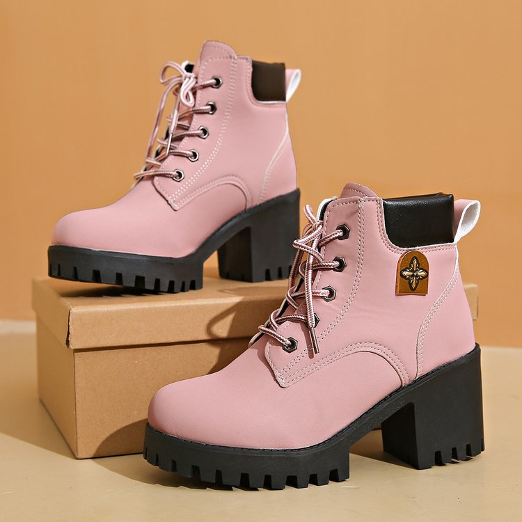 Graceful Orthopedic Boots for Modern Look