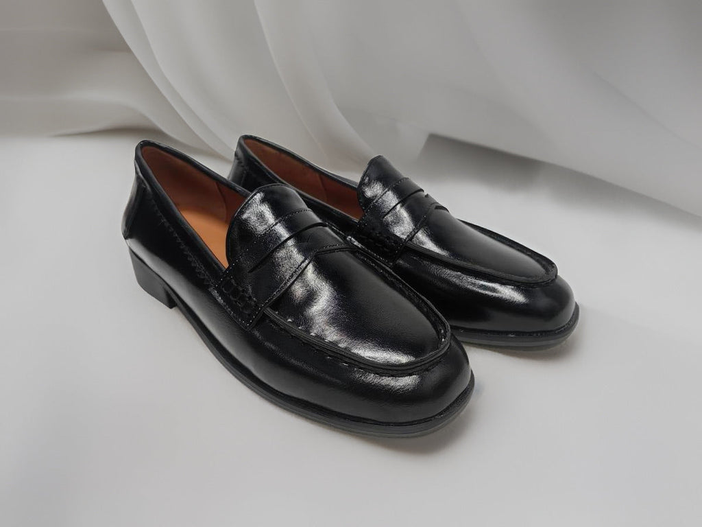 Beautifully Crafted Orthopedic Shoes