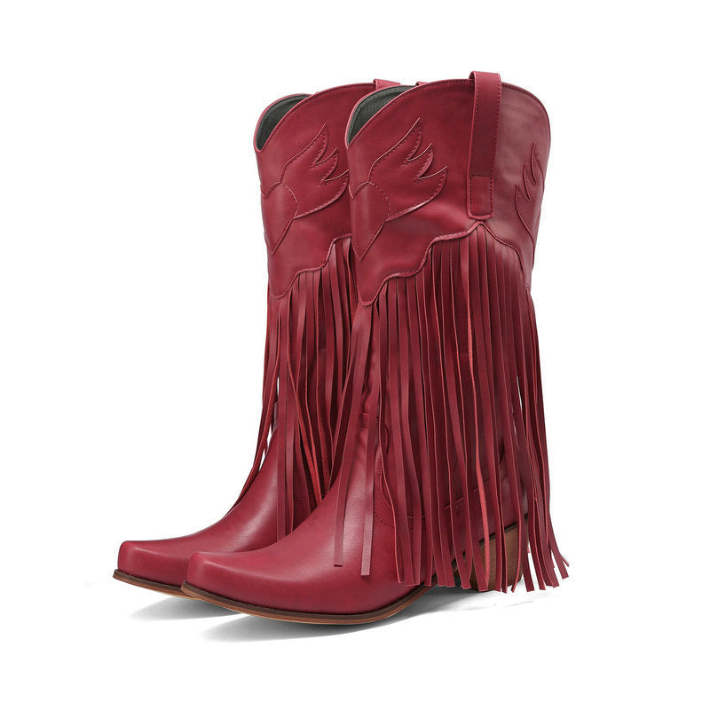 Graceful Orthopedic Boots for Modern Look