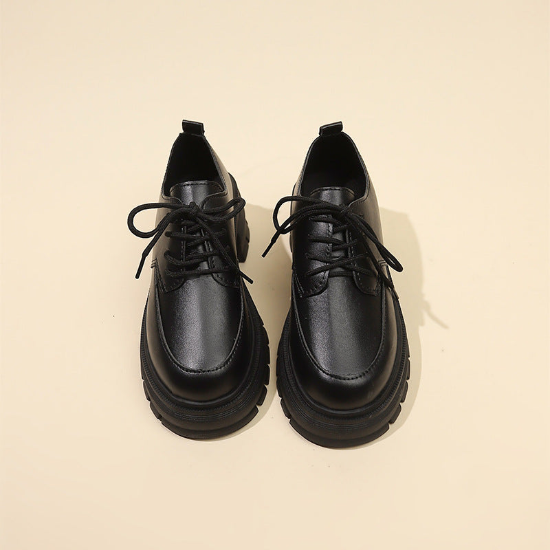 Graceful Orthopedic Shoes for Modern Look