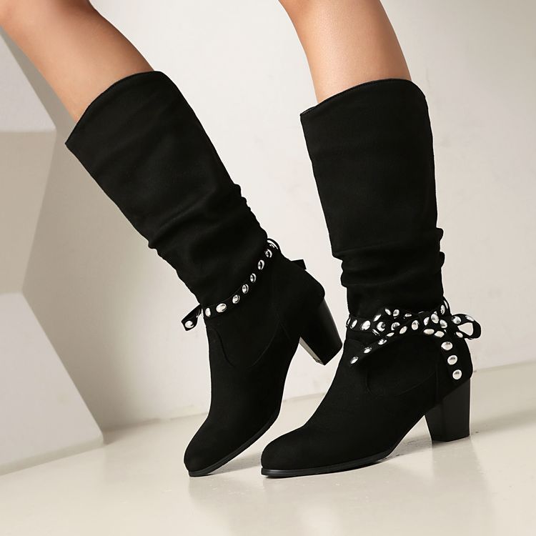 Chic Orthopedic Boots with Unique Design