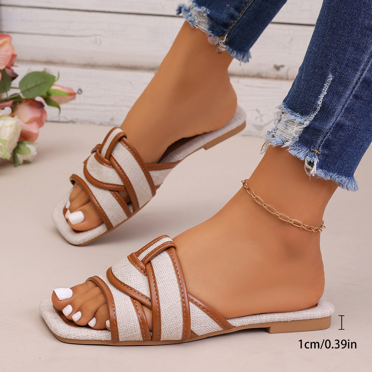 Graceful Orthopedic Sandals for Modern Look