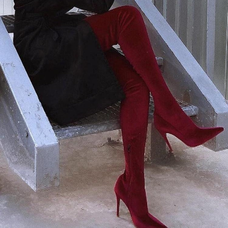 Graceful Orthopedic Boots for Modern Look