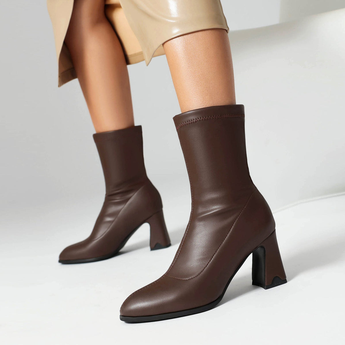 Chic Orthopedic Boots with Unique Design