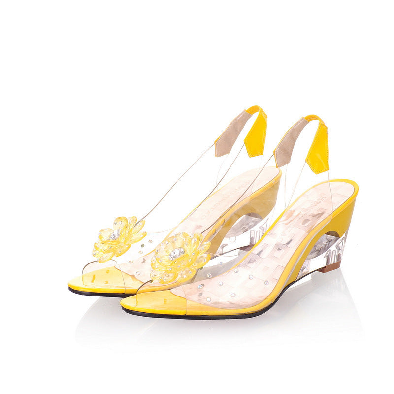 Graceful Orthopedic Sandals for Modern Look