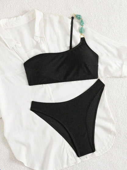 Elegantly Styled Top for Everyday Wear