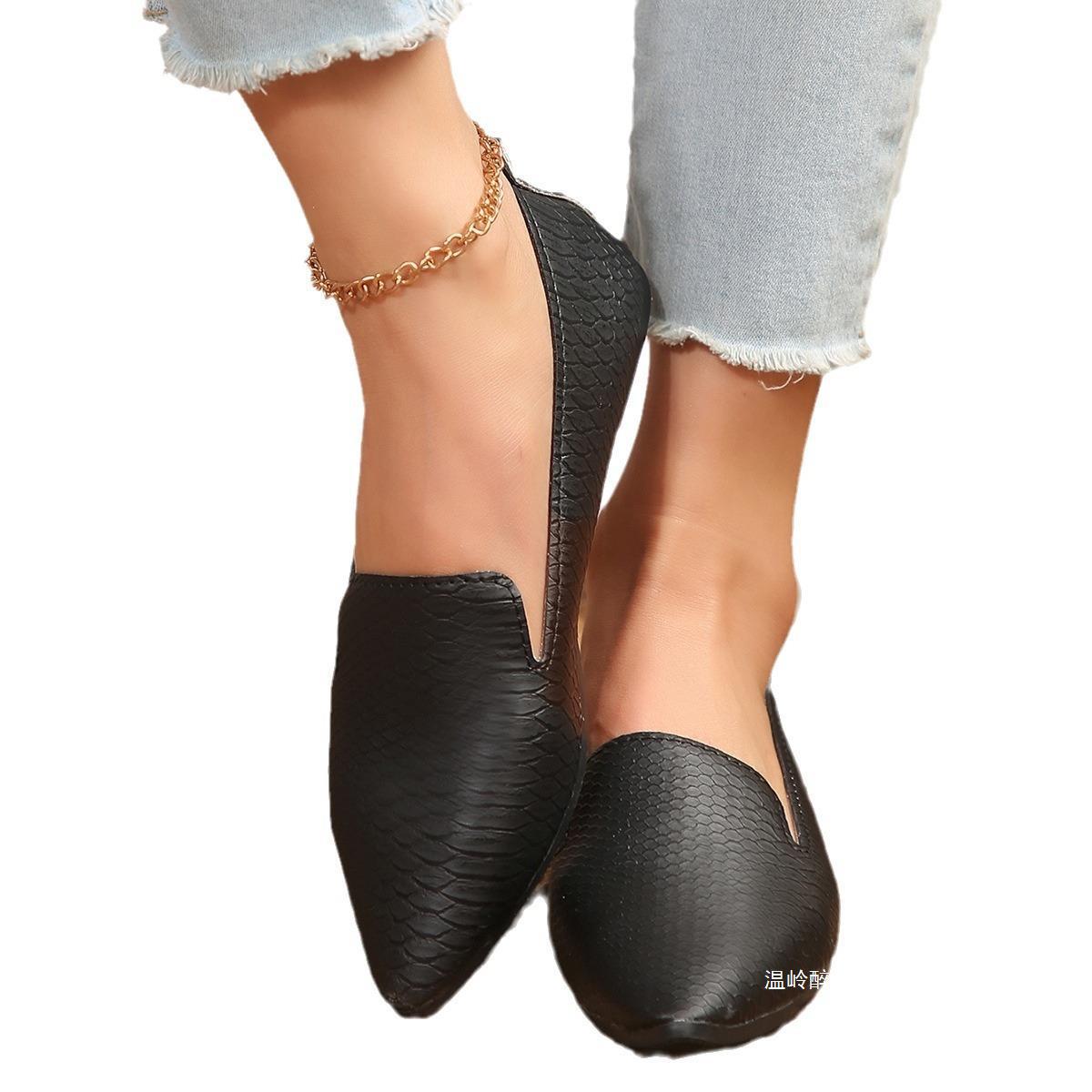 Chic Orthopedic Shoes with Unique Design