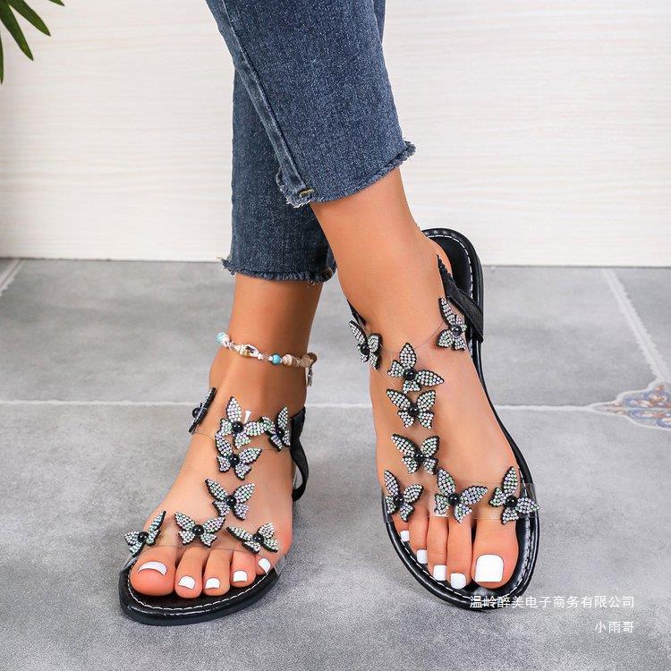 Graceful Orthopedic Sandals for Modern Look