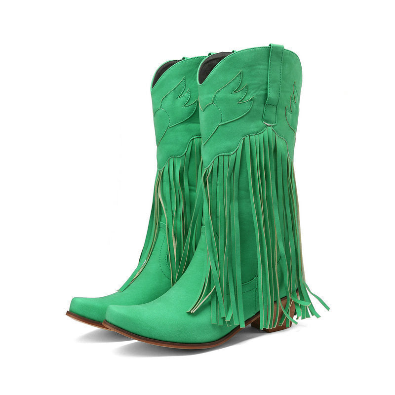 Graceful Orthopedic Boots for Modern Look
