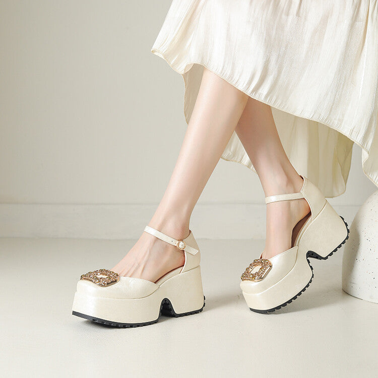 Beautifully Crafted Orthopedic Sandals