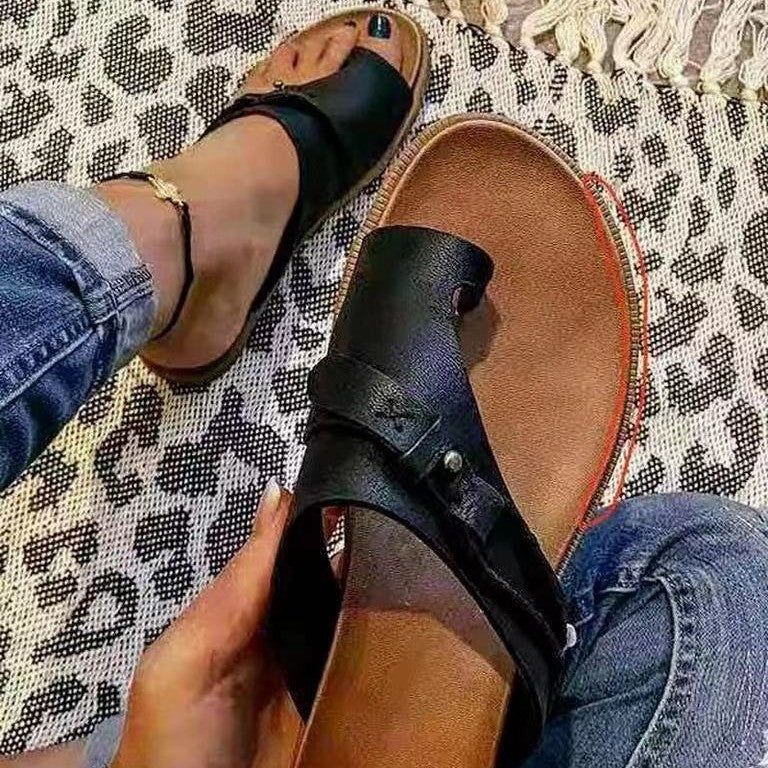 Graceful Orthopedic Sandals for Modern Look