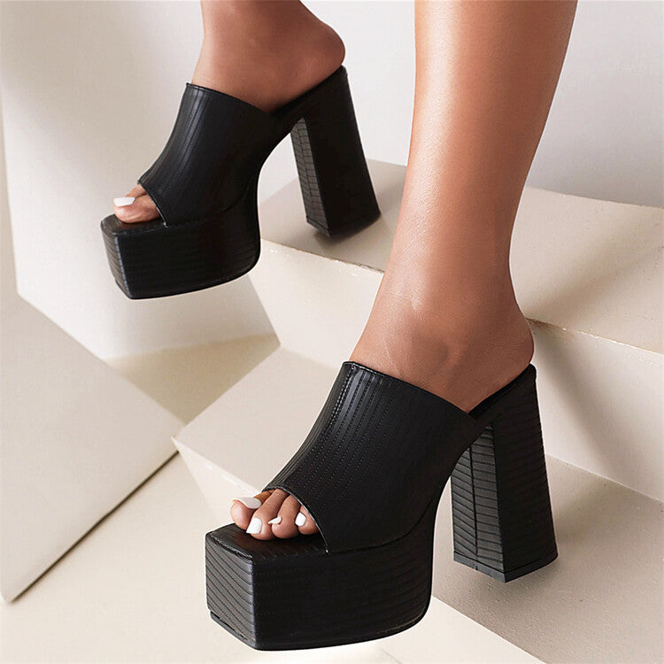 Classic Orthopedic Sandals with Timeless Style