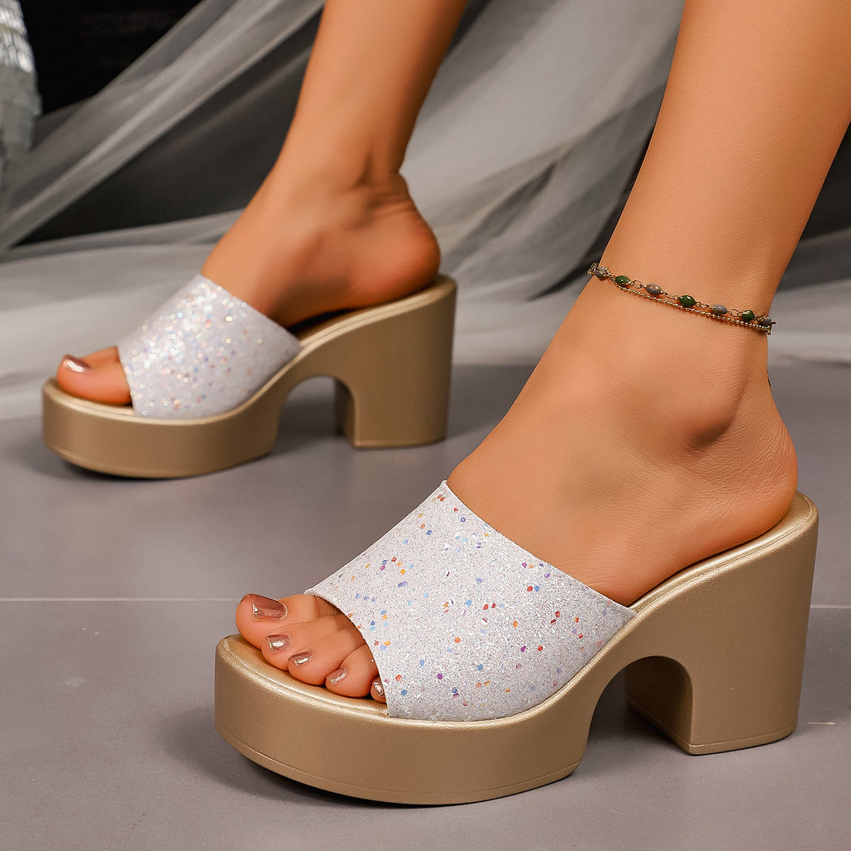 Chic Orthopedic Heels with Unique Design