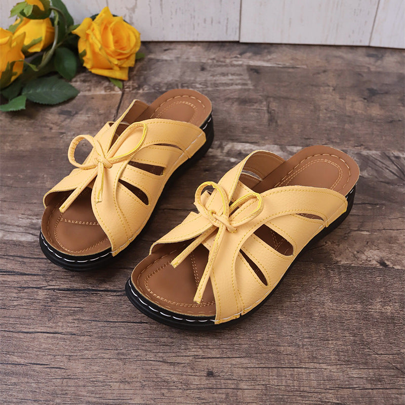 Graceful Orthopedic Sandals for Modern Look