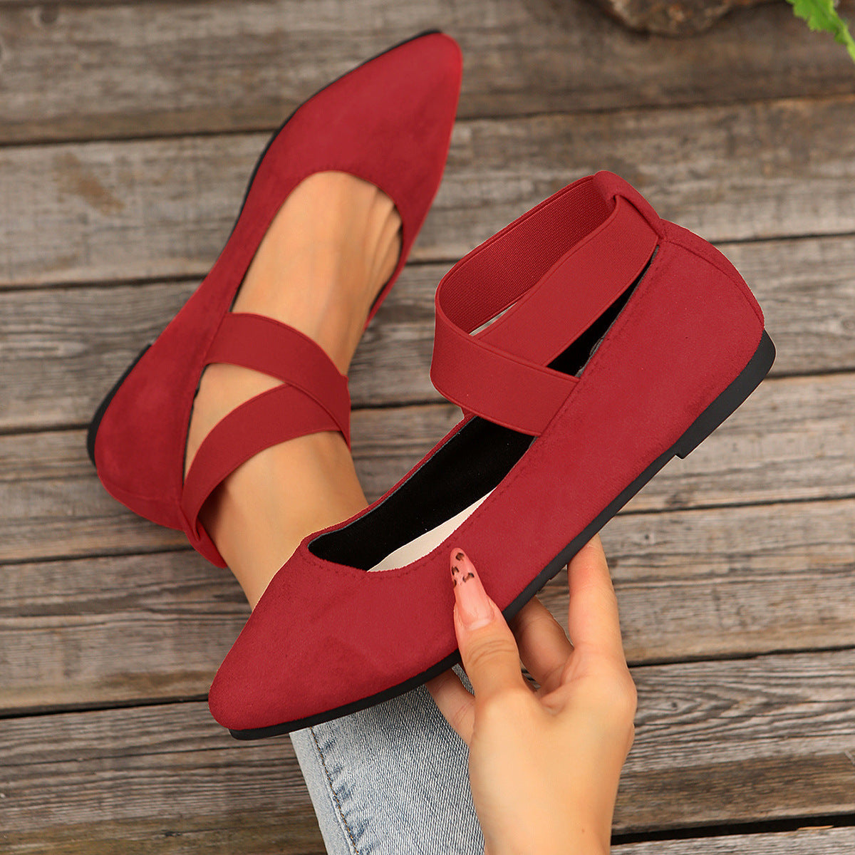 Chic Orthopedic Shoes with Unique Design