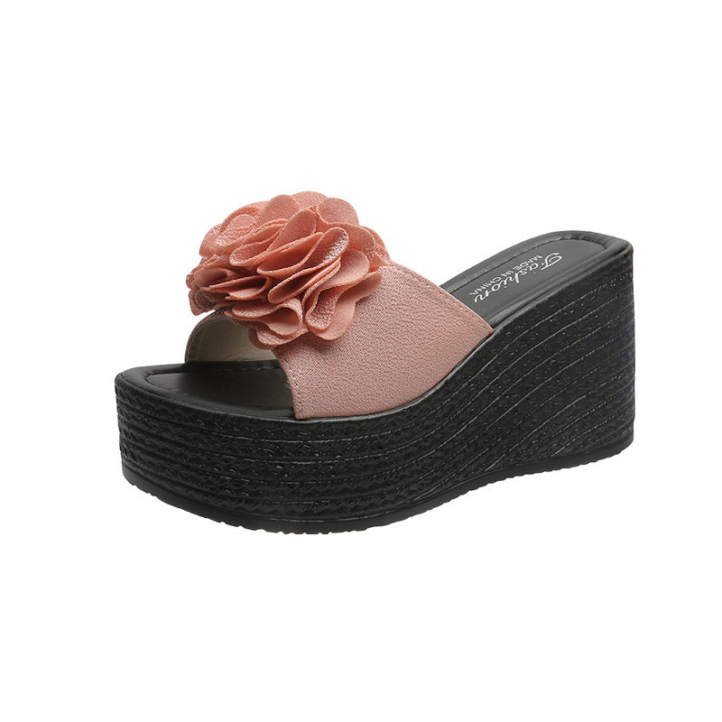 Graceful Orthopedic Sandals for Modern Look