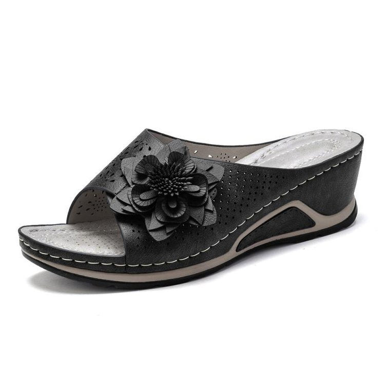 Classic Orthopedic Sandals with Timeless Style