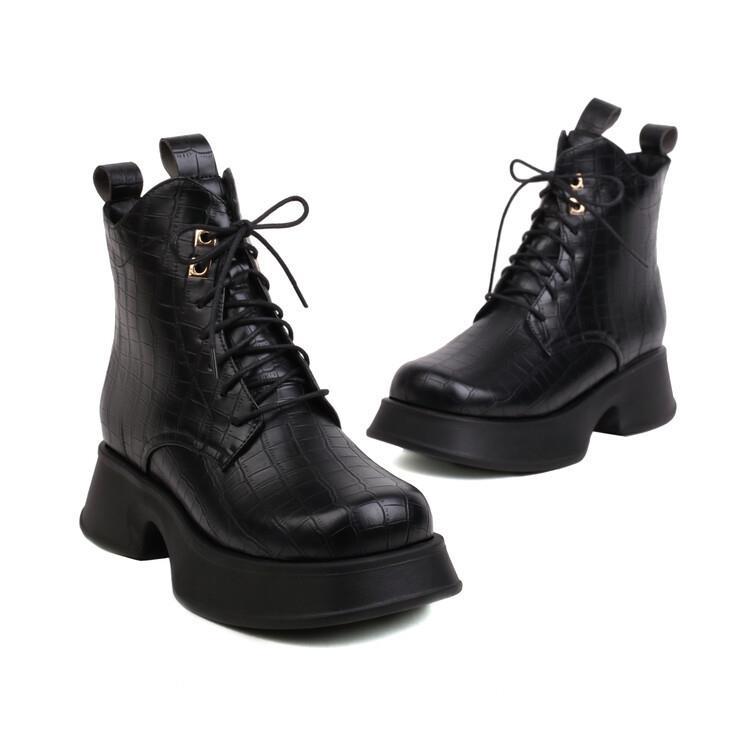 Chic Orthopedic Boots with Unique Design