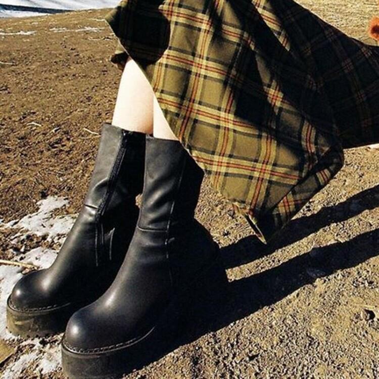 Chic Orthopedic Boots with Unique Design