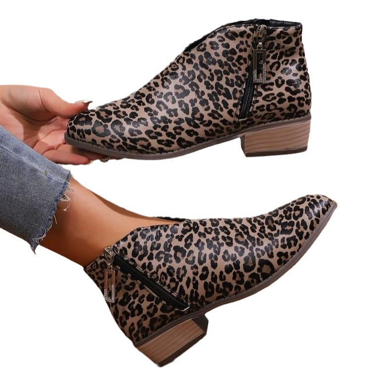 Graceful Orthopedic Boots for Modern Look