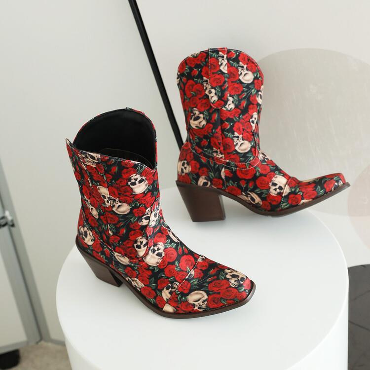 Graceful Orthopedic Boots for Modern Look