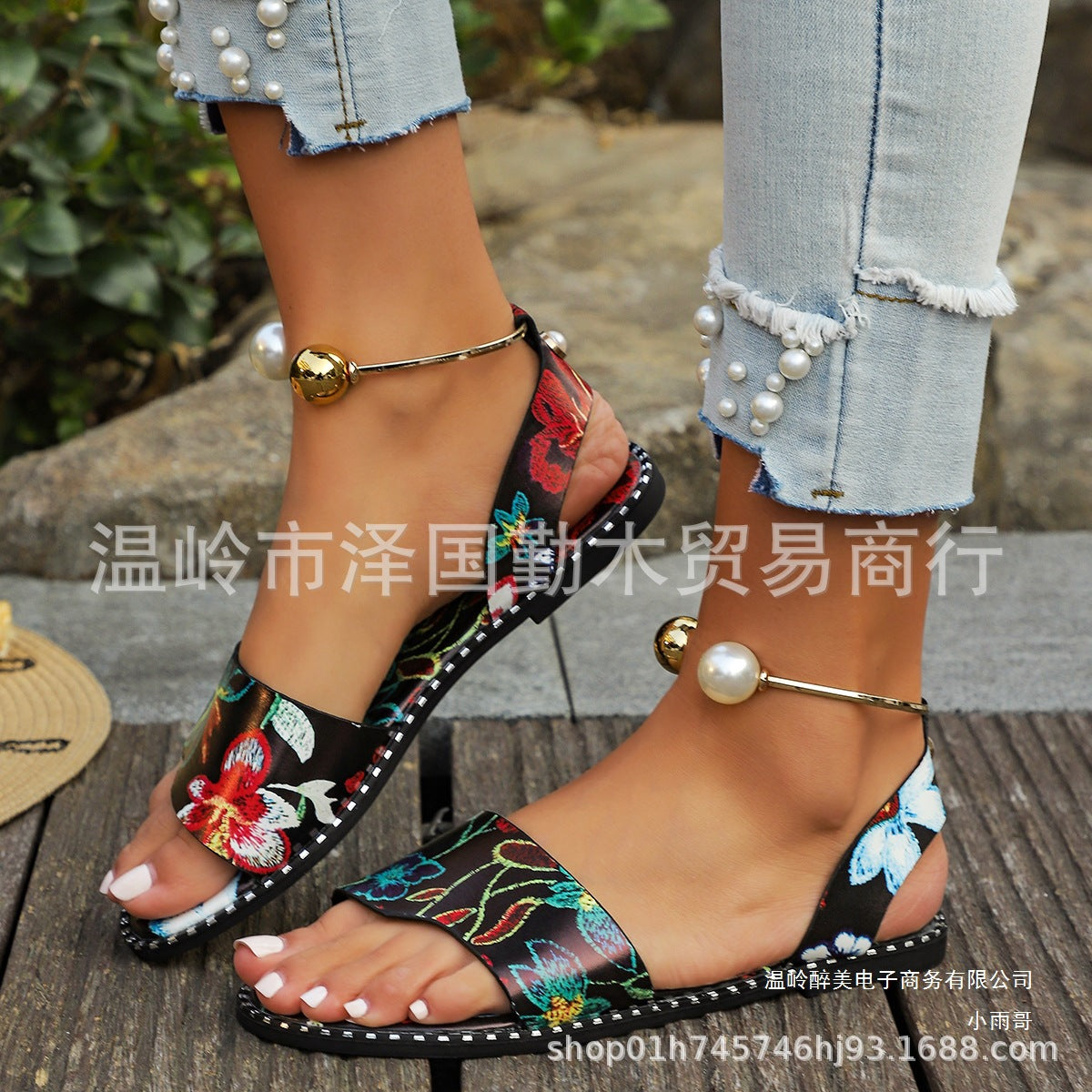 Classic Orthopedic Sandals with Timeless Style