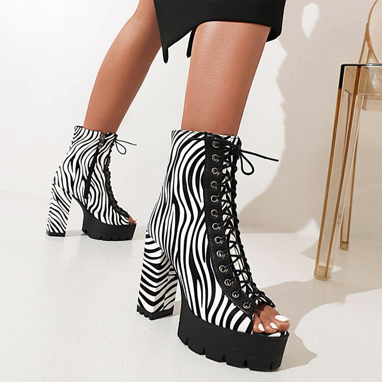 Beautifully Crafted Orthopedic Sandals