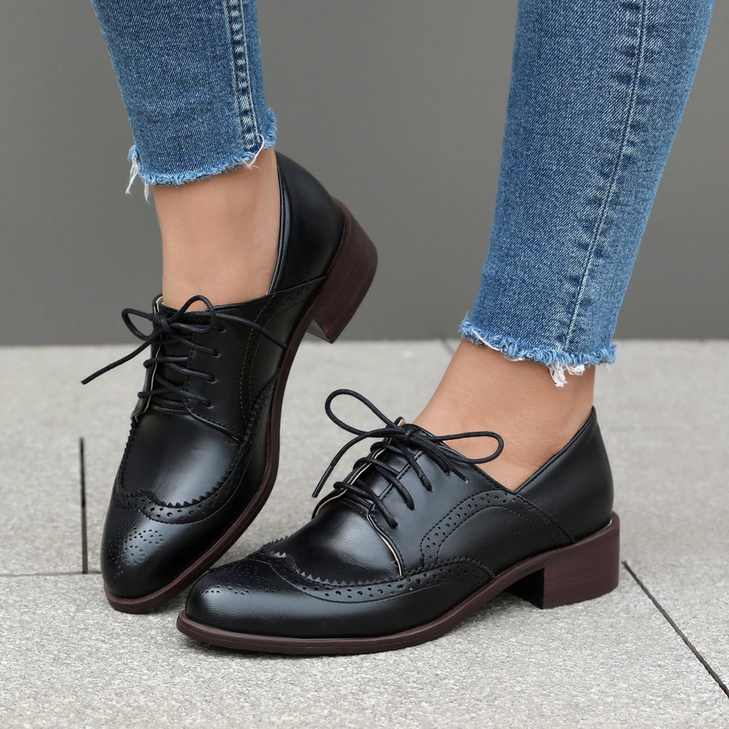 Graceful Orthopedic Shoes for Modern Look