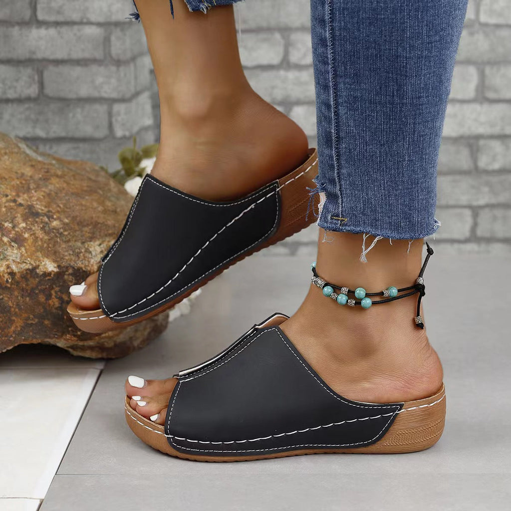 Chic Orthopedic Sandals with Unique Design
