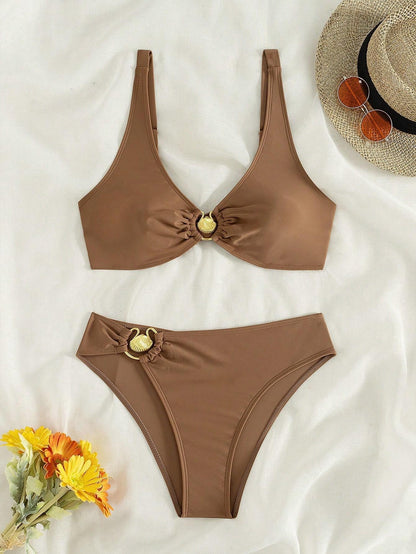 Style Top With a Modern Fit