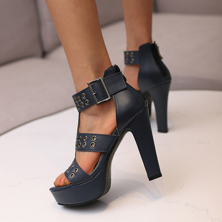 Chic Orthopedic Sandals with Unique Design