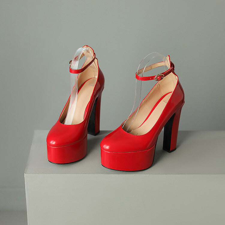 Chic Orthopedic Shoes with Unique Design