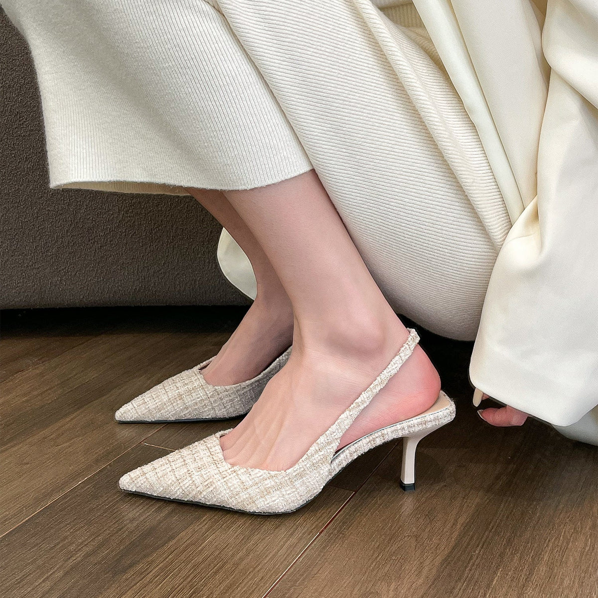 Chic Orthopedic Sandals with Unique Design