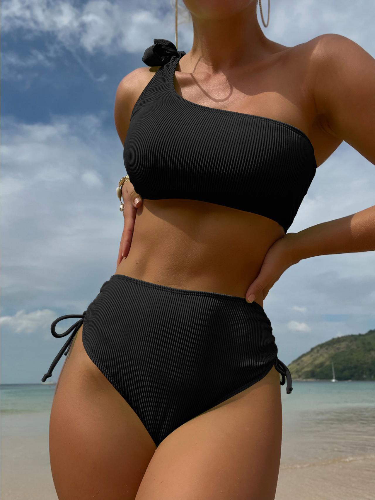 Beautifully Crafted Bikini in a Classic Style