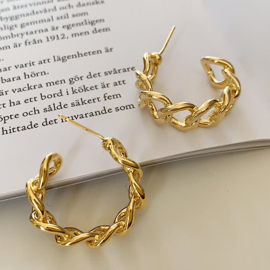 Esmee Crowned Chain Drop Earrings