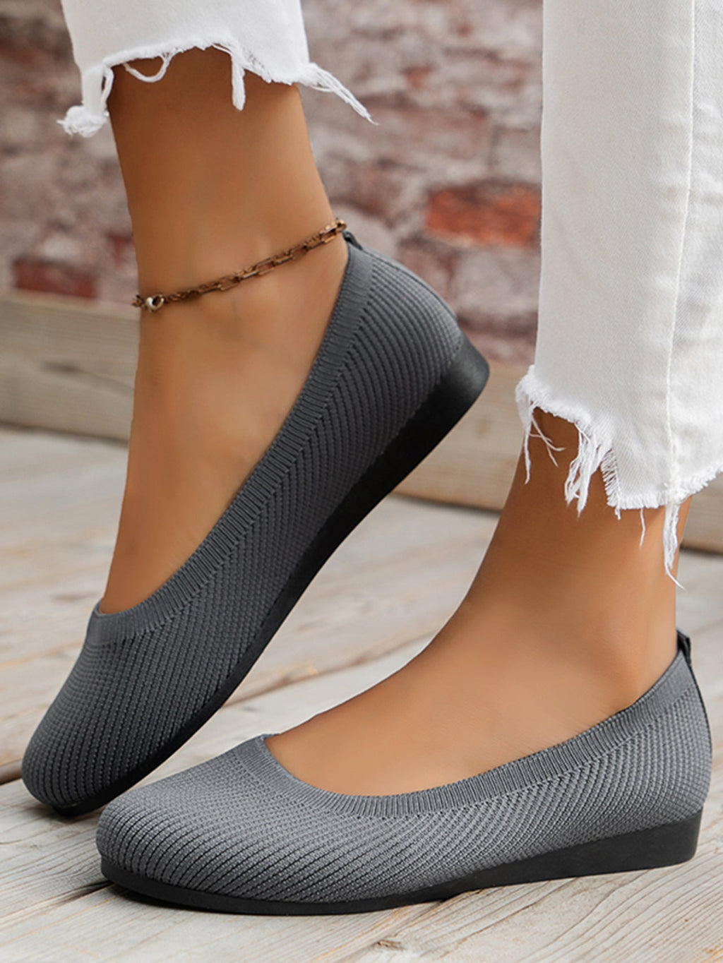 Chic Orthopedic Shoes with Unique Design