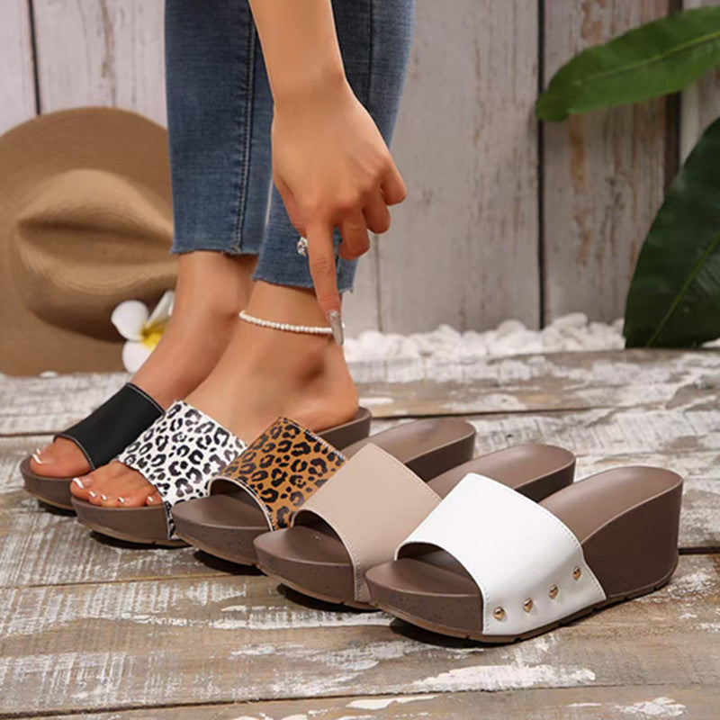 Beautifully Crafted Orthopedic Sandals