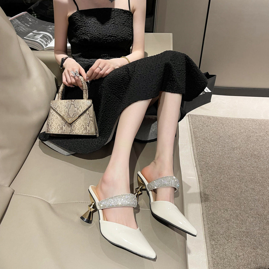 Graceful Orthopedic Sandals for Modern Look